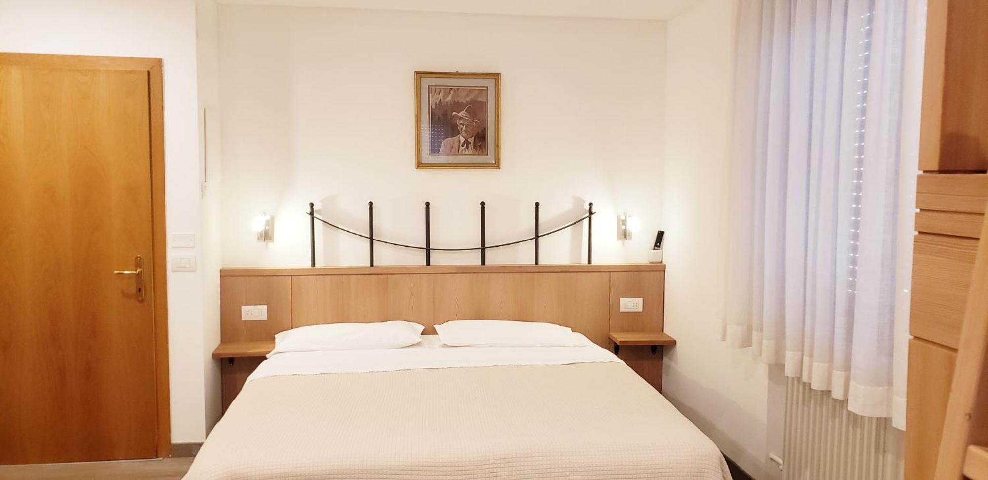 Cantaleone Hotel *